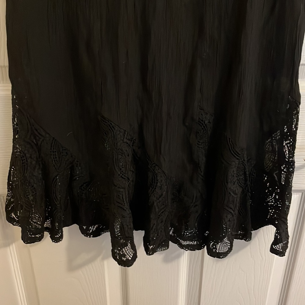 Apt. 9 Long Black Skirt w/ fun lined elastic waist and hem lacing. Size S. - Picture 6 of 10